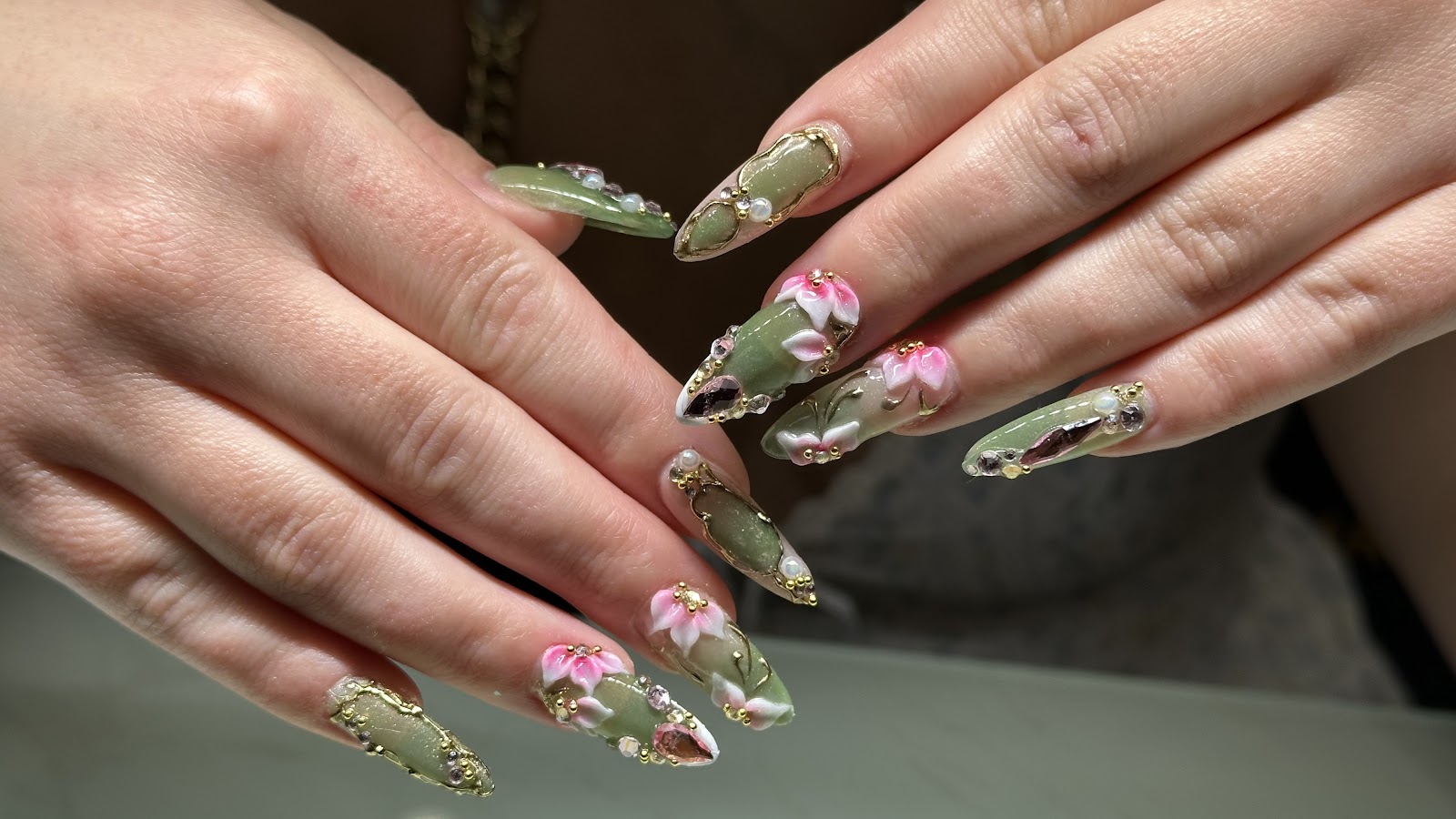 Luxx Nail Bar nail photo 2